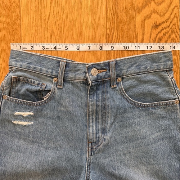 UNIQLO HIGH RISE DENIM SHORTS - 25 - Picture 11 of 11